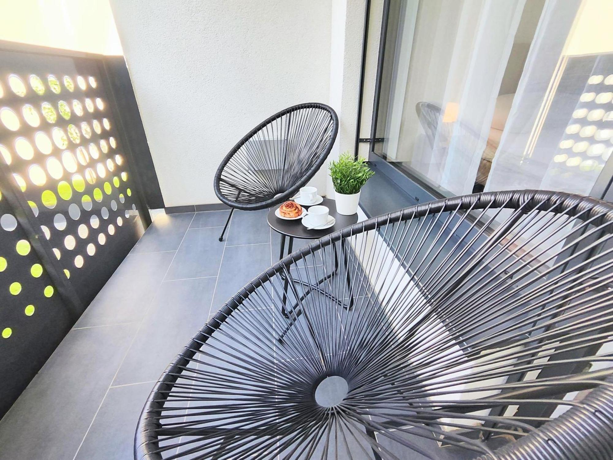 Wings - Brand New - Presidential Garden - Free Parking * Pressburg